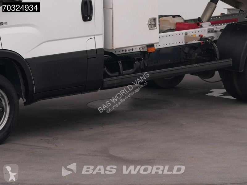 Véhicule utilitaire Iveco 35C16 3.0L Kipper...