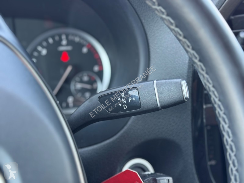 Véhicule utilitaire Mercedes 119 CDI 4x4...