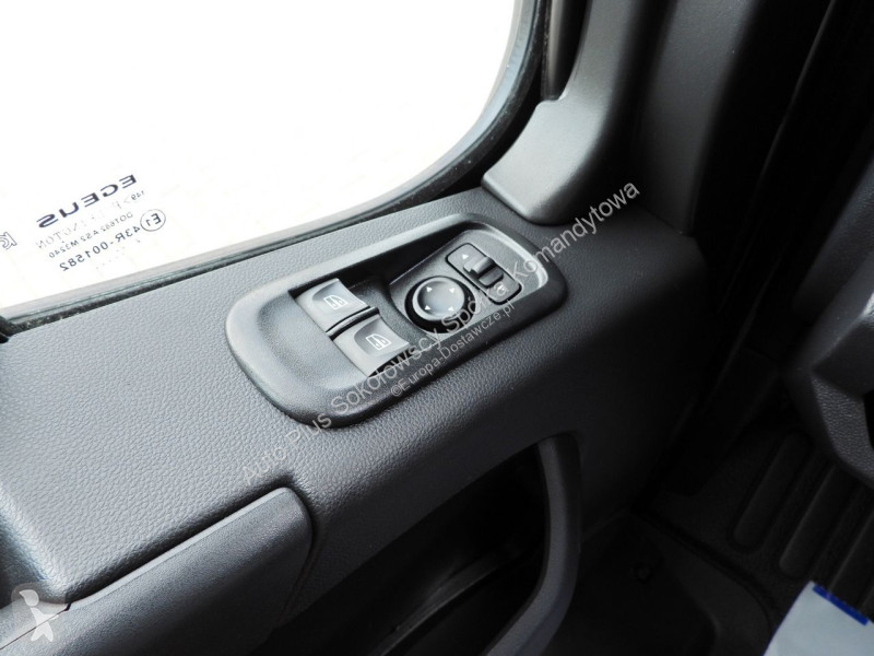 Véhicule utilitaire Renault  MASTER
