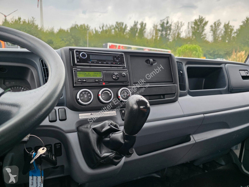 عربة نفعية Fuso 7C15
