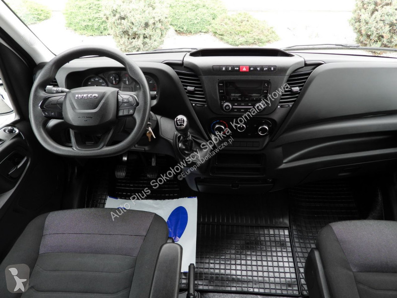 Samochód dostawczy Iveco 35C16 DAILY