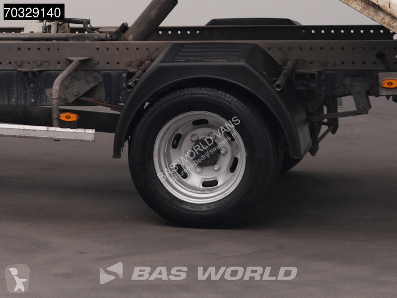 Furgoneta Iveco 35C17 3.0L Kipper Dubbel Cabine...