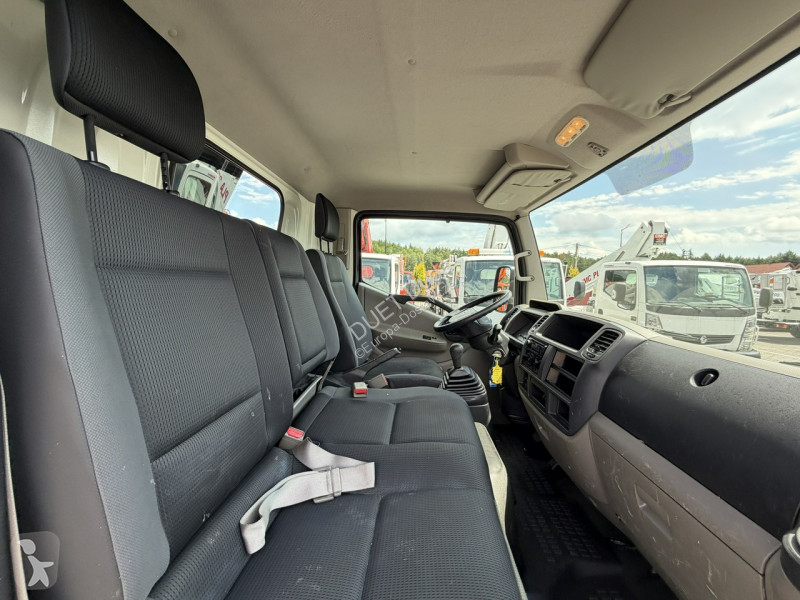 Furgoneta Nissan