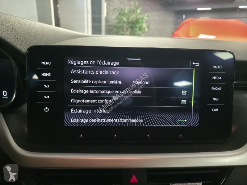 Véhicule utilitaire Skoda SCALA 1.0 TSI Evo -...