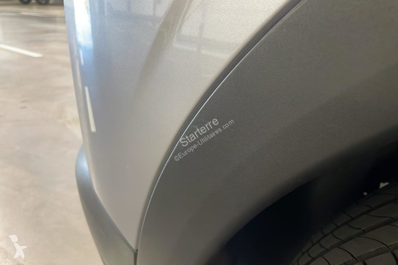 Véhicule utilitaire Peugeot