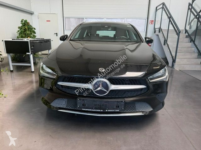 عربة نفعية Mercedes CLA  Shooting...