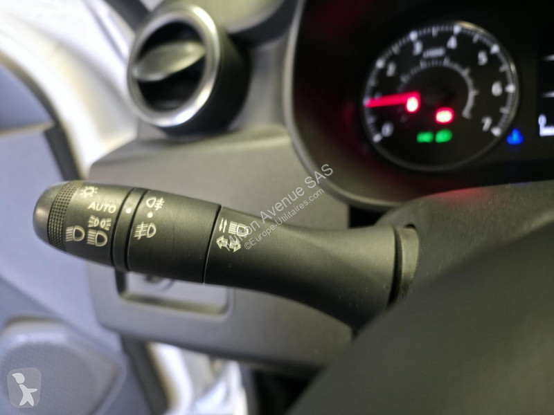 Samochód dostawczy Dacia DUSTER 1.5 Blue dCi -...