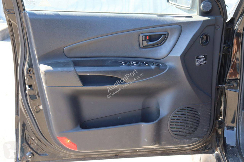 عربة نفعية Hyundai