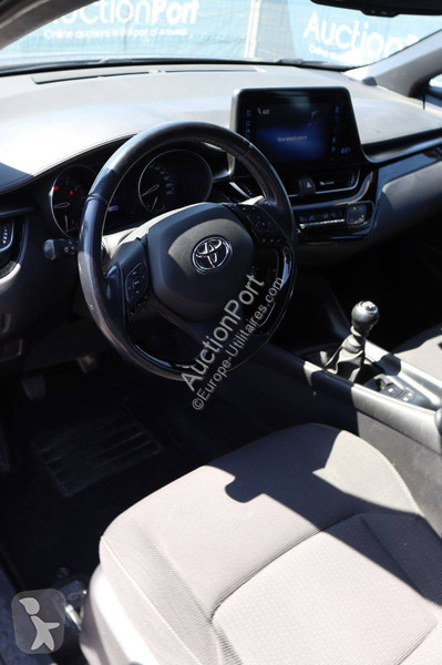 Autoutilitară Toyota