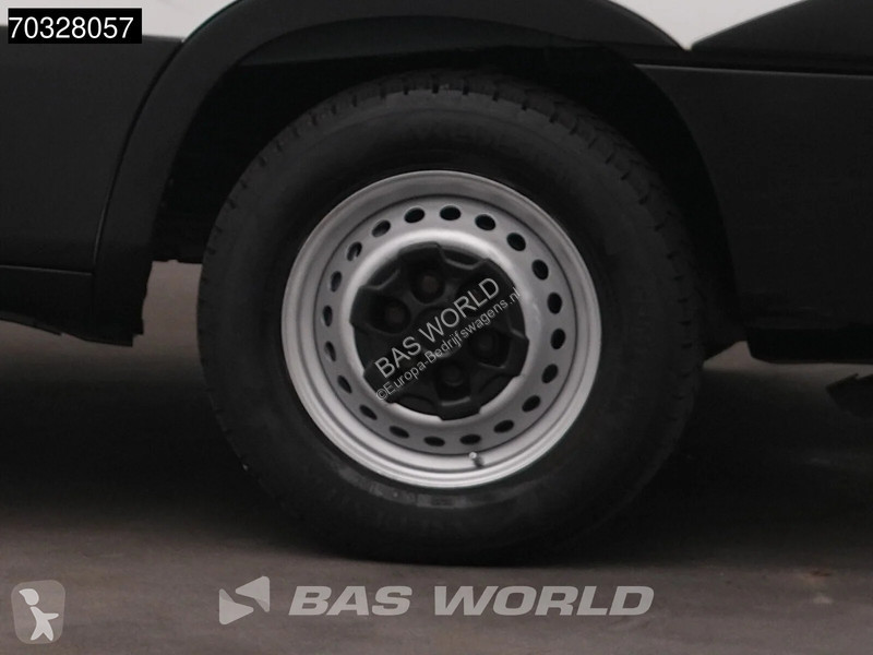 Лекотоварен автомобил Iveco 35S18 3.0L Automaat...