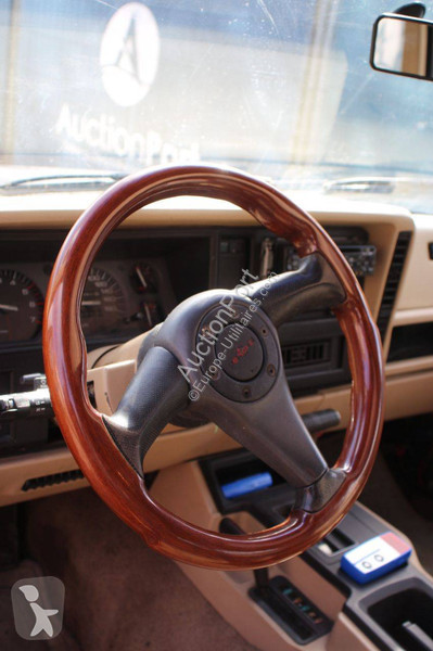 عربة نفعية Jeep Limited