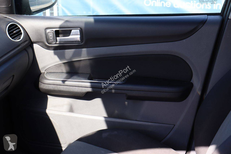 Véhicule utilitaire Ford