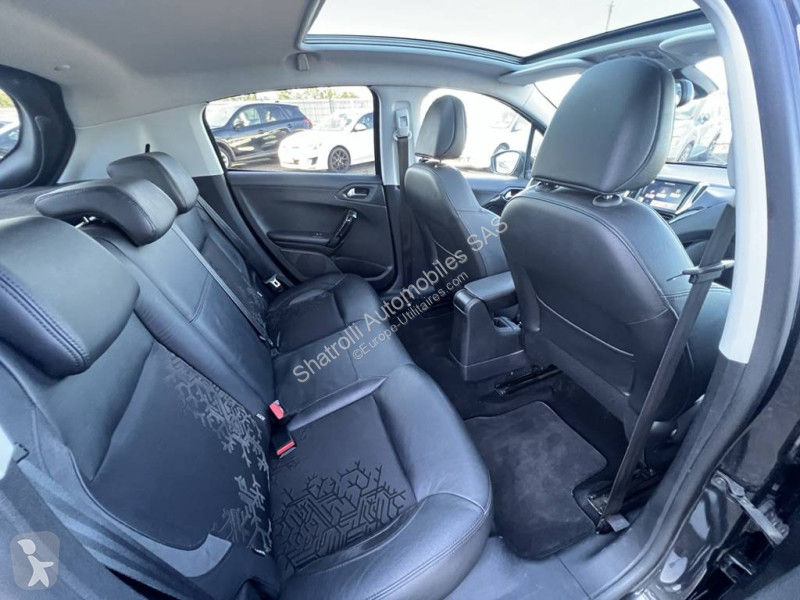 Peugeot 1.6 e-HDi 92ch 5cv Féline 1erMain 5Port...