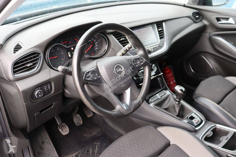 Véhicule utilitaire Opel