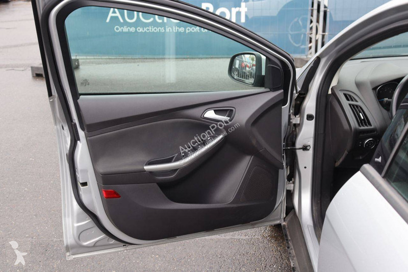 Véhicule utilitaire Ford