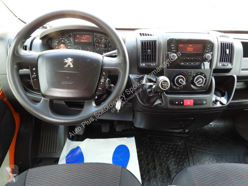Véhicule utilitaire Peugeot  BOXER