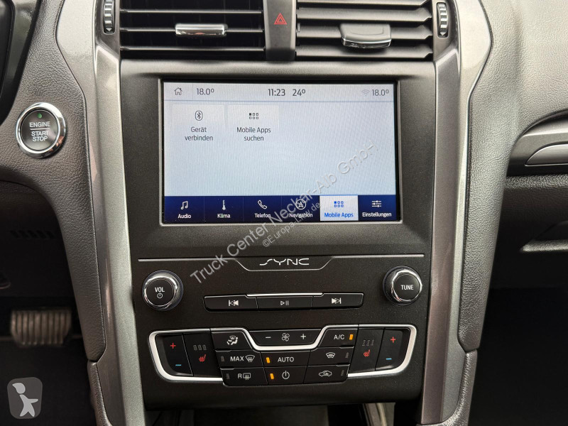 Véhicule utilitaire Ford Turnier Titanium 2.0...