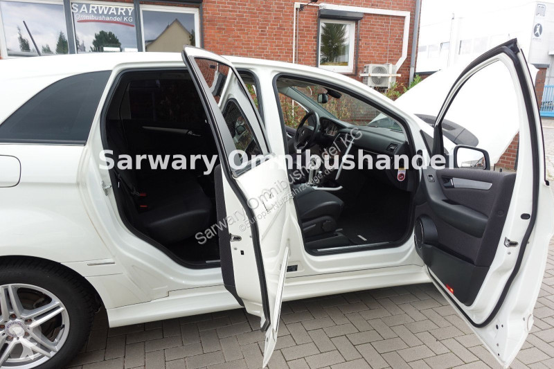 Véhicule utilitaire Mercedes B...