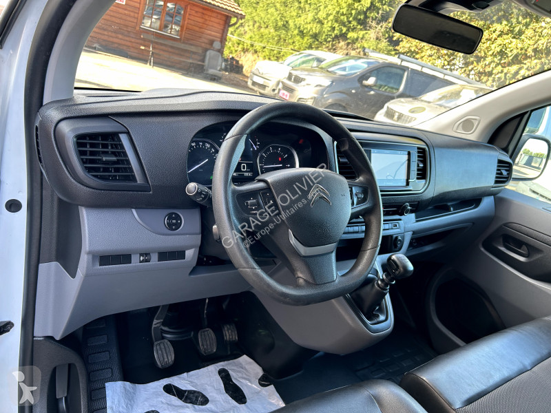 Véhicule utilitaire Citroën M Bluehdi 120...
