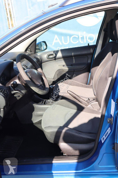 Véhicule utilitaire Peugeot