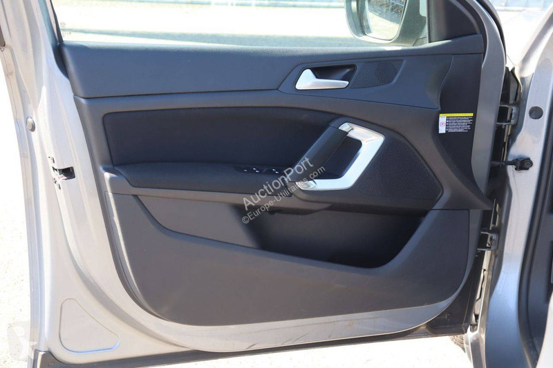 Véhicule utilitaire Peugeot