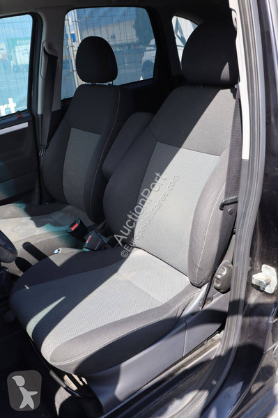 Véhicule utilitaire Opel