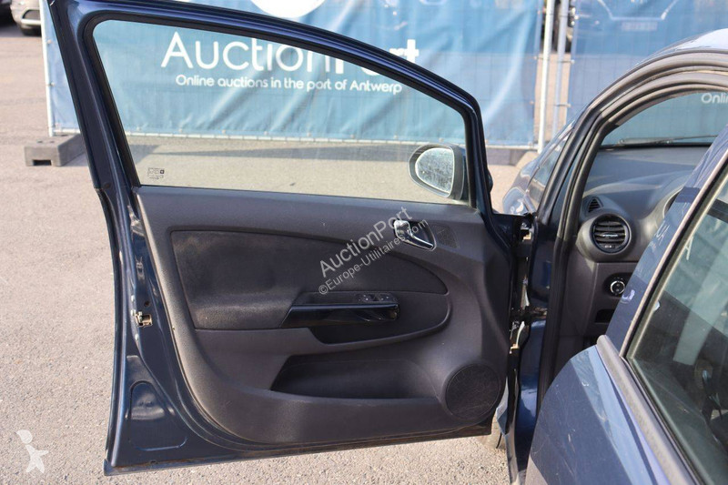 Véhicule utilitaire Opel
