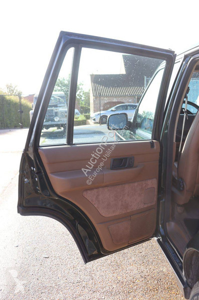 Véhicule utilitaire Land Rover