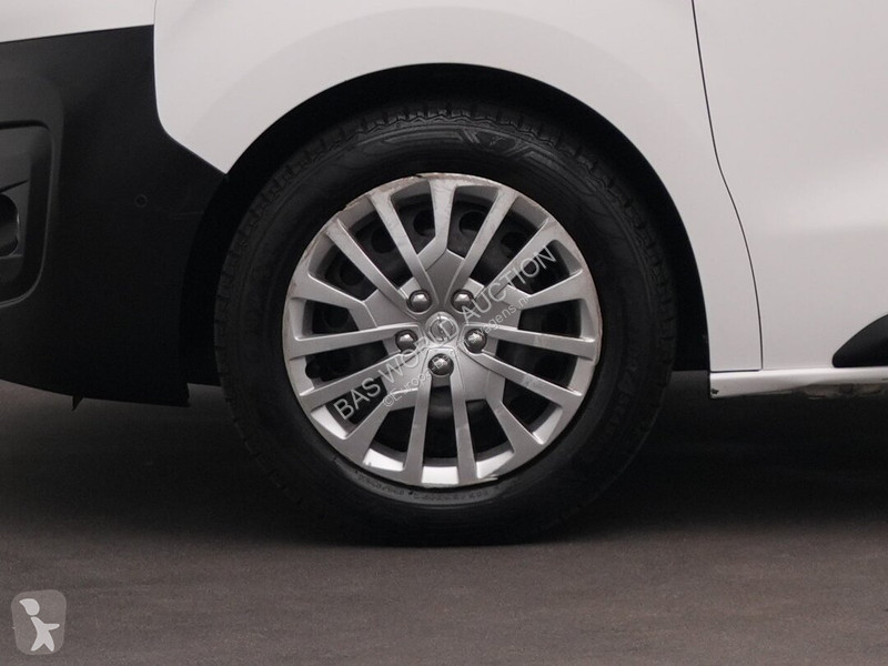 Véhicule utilitaire Opel 177PK