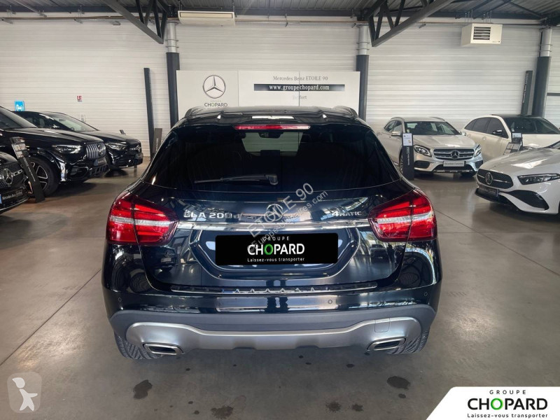 Лекотоварен автомобил Mercedes GLA 200 d 7-G...