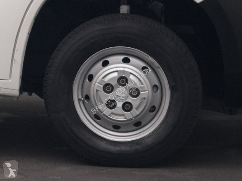 Furgoneta Peugeot 140PK