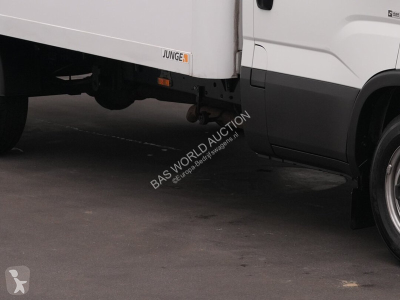 Furgoneta Iveco 35S16