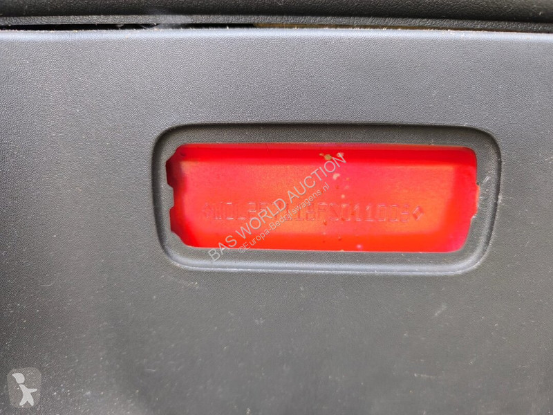 Лекотоварен автомобил Opel 120PK