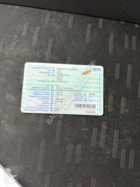 Véhicule utilitaire Opel 95pk