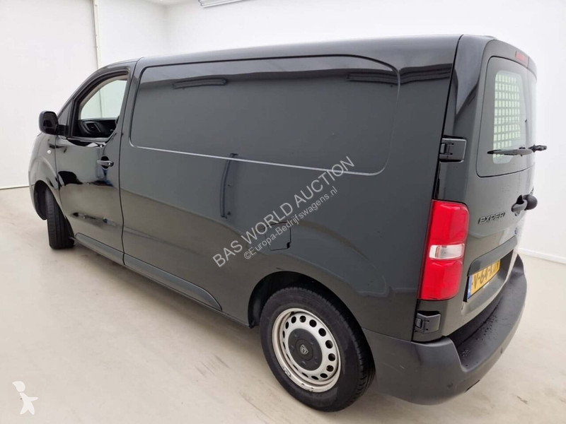 Užitkové vozidlo Peugeot 2.0 BlueHDi 145 EAT8...