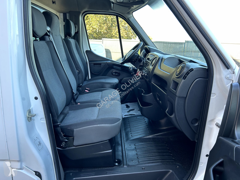 Коммерческий автомобиль Renault Benne F3500 L2...