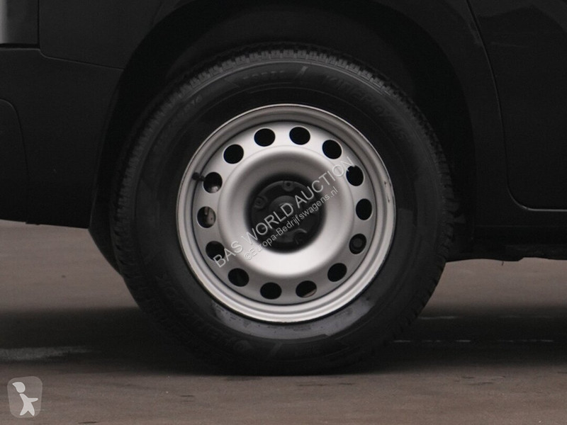 Haszongépjármű Opel e 136pk -e