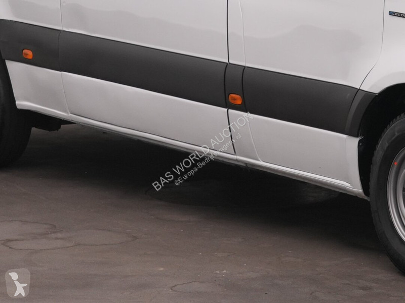 Haszongépjármű Mercedes 312