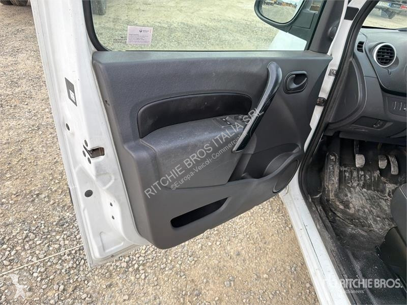 Veículo utilitário Renault Cargo Van