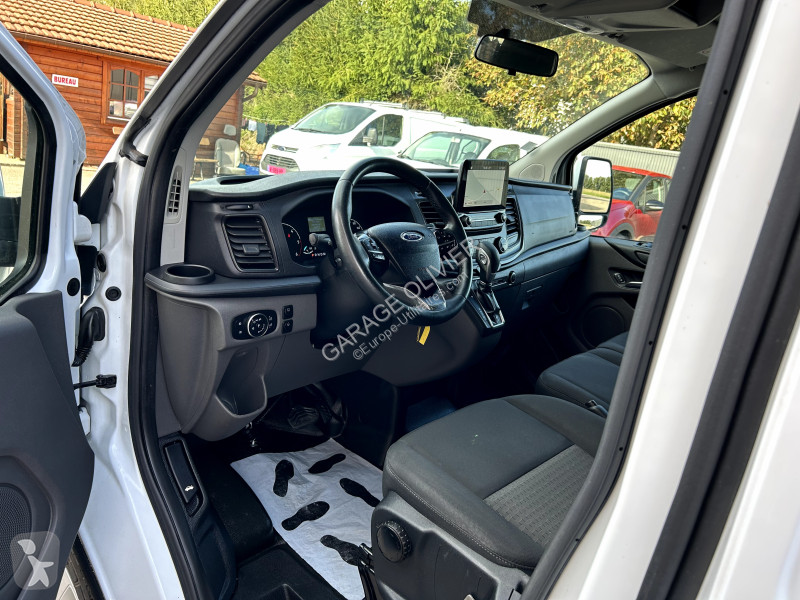 Véhicule utilitaire Ford 300 L1H1 2.0 Ecoblue...