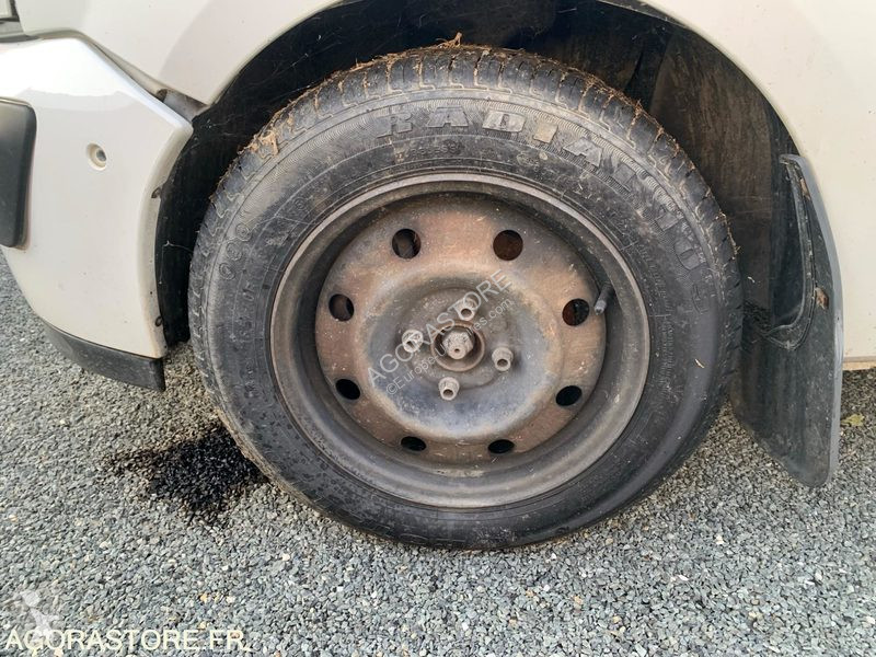 Véhicule utilitaire Renault KANGOO