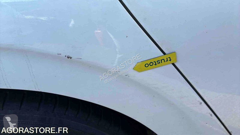 Véhicule utilitaire Peugeot 208