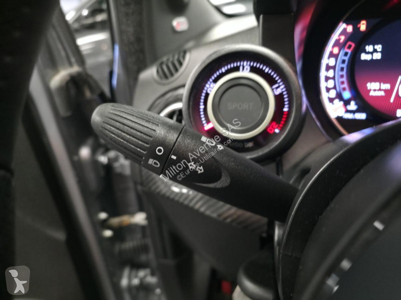 Véhicule utilitaire Abarth