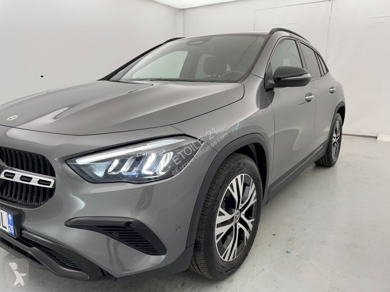 Veicolo commerciale Mercedes GLA 200 d 8G-DCT