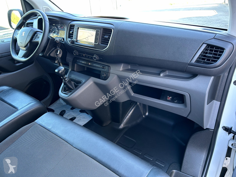 Коммерческий автомобиль Peugeot Standard...