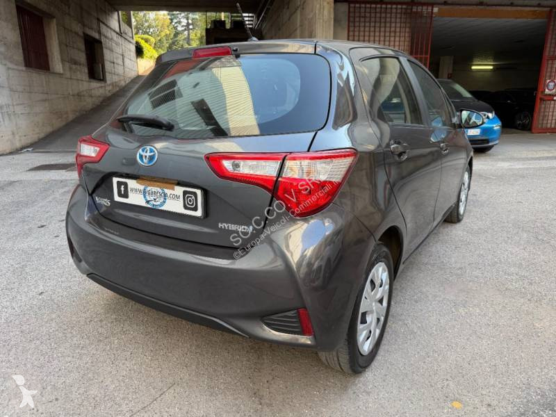Furgoneta Toyota 1.5 VVT-I 100 hybride