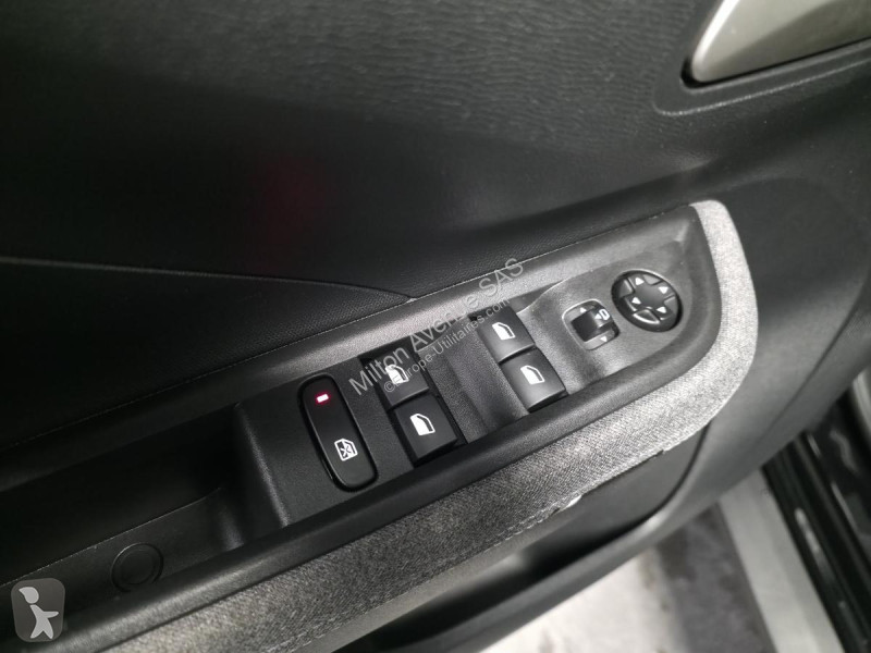 Véhicule utilitaire Opel FRONTERA -e - 113 - 44...