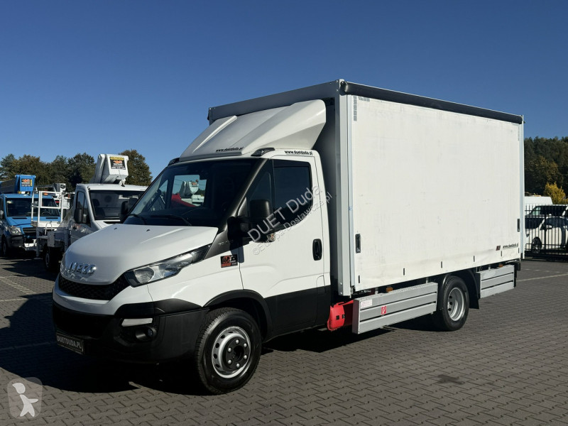 Iveco 70C18 V H van