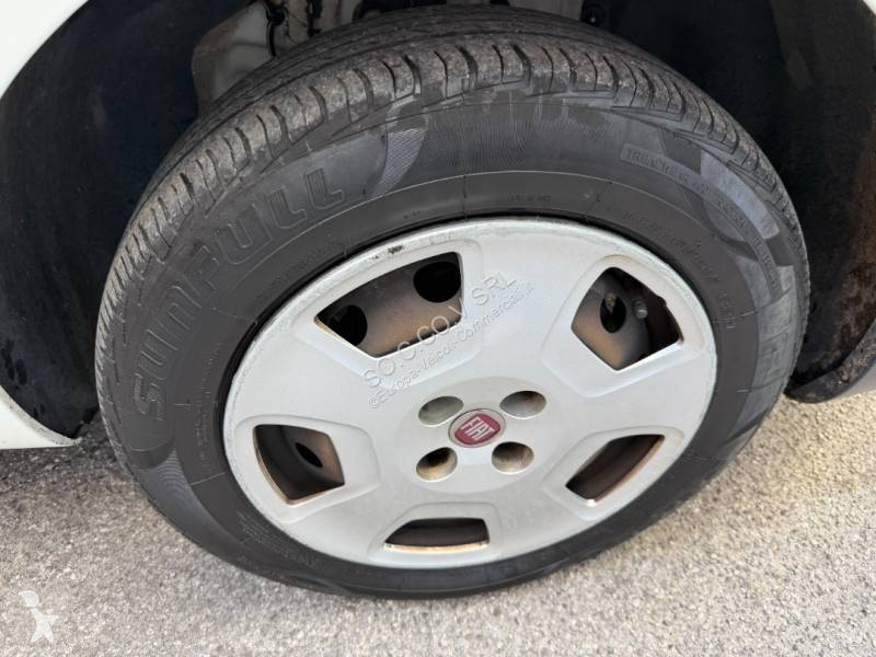 Véhicule utilitaire Fiat 1.4
