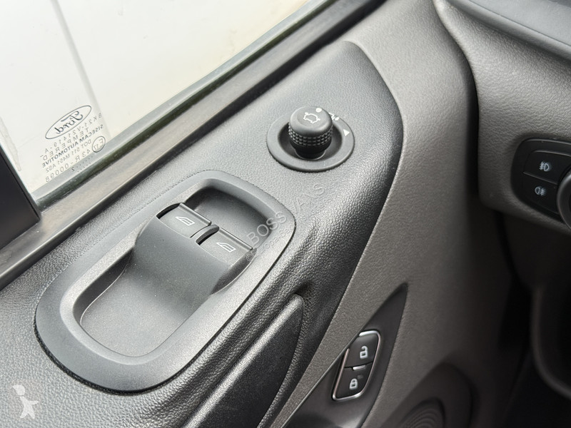 Véhicule utilitaire Ford 340 1.0 PHEV 120PK...